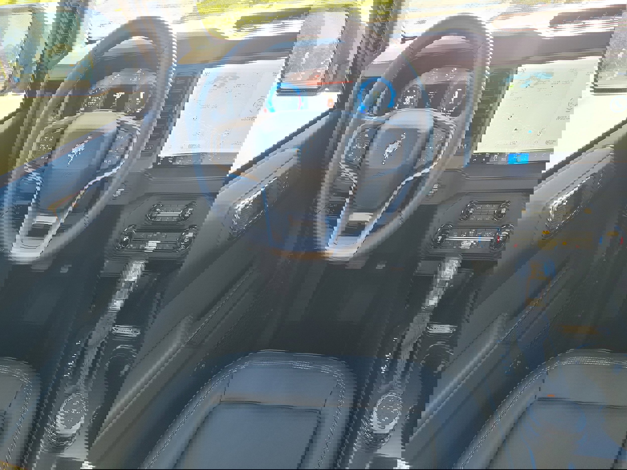 New 2025 Ford Bronco Badlands image 13