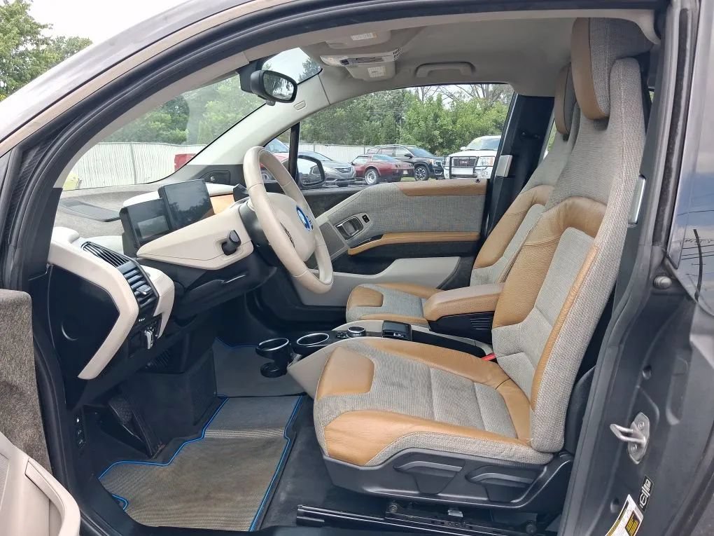 Used 2014 BMW i3 w/ Range Extender RWD image 14