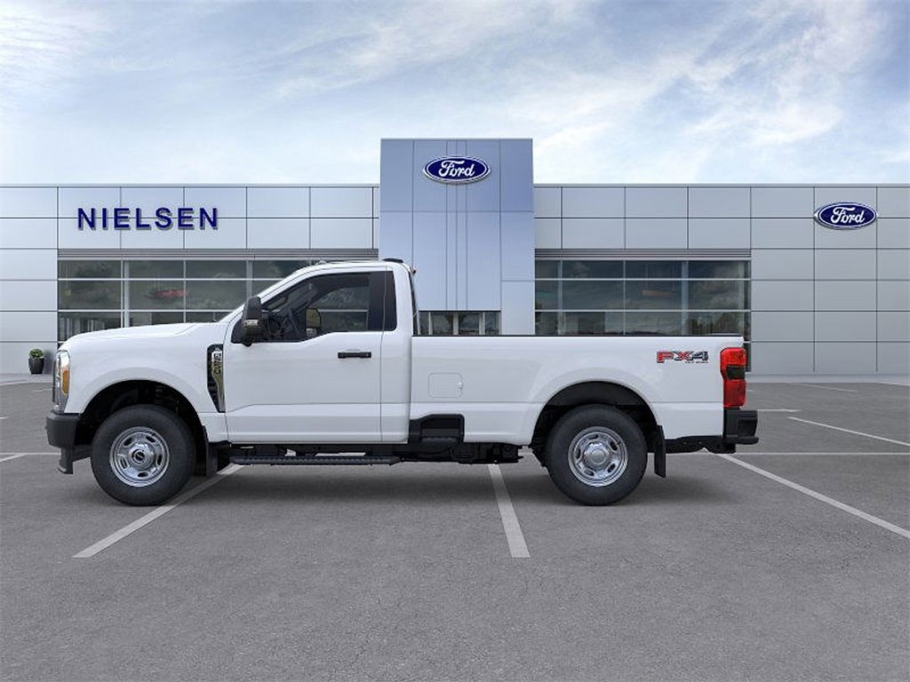New 2026 Ford F250 XL image 3