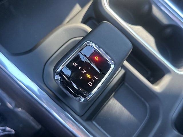 New 2026 GMC Sierra 1500 SLT w/ SLT Premium Package AWD/4WD image 17