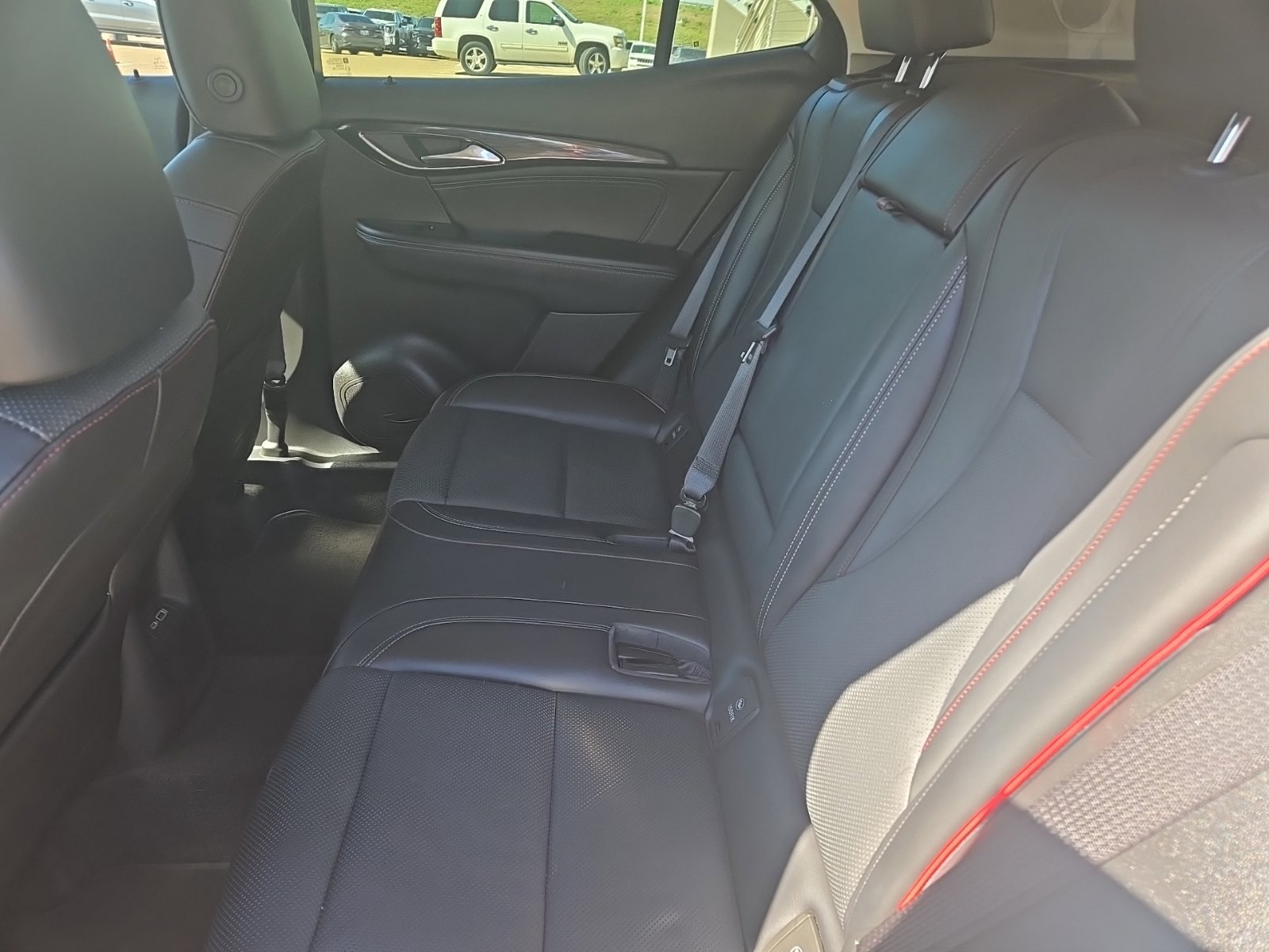 Used 2023 Buick Envision Essence w/ Technology Package I FWD image 12