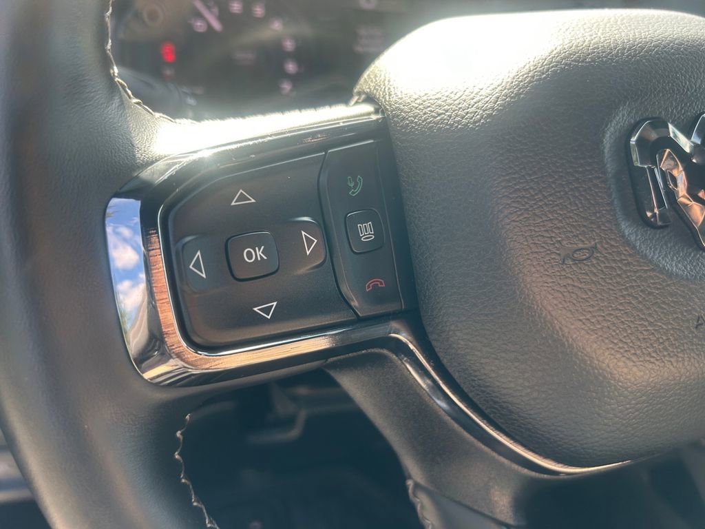 Used 2024 RAM 1500 Limited image 17