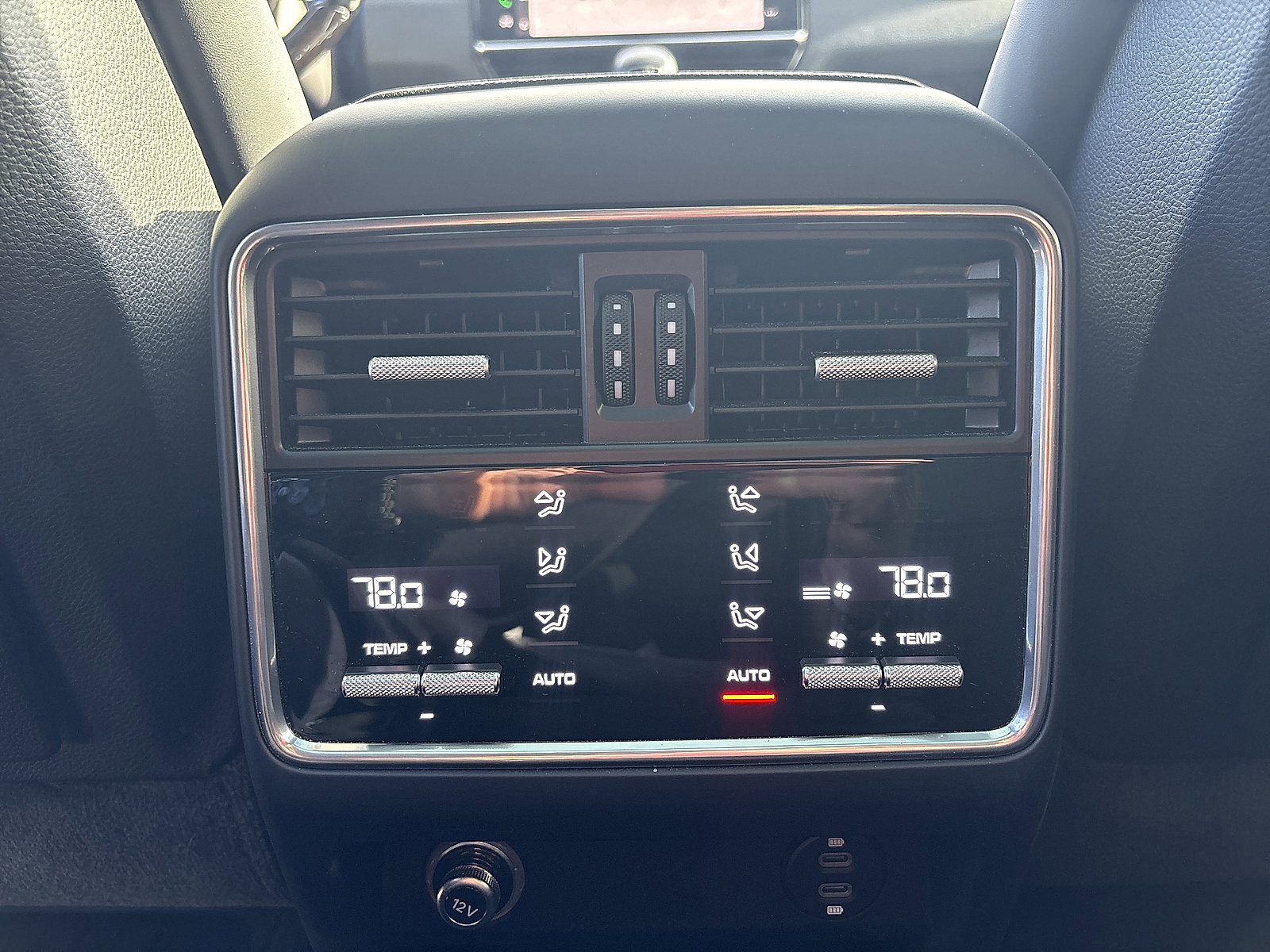 Certified 2022 Porsche Cayenne image 27