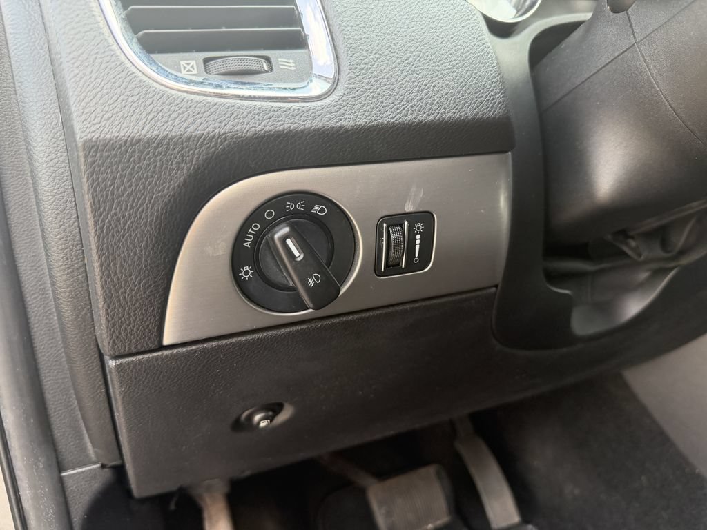 Used 2011 Dodge Durango Heat w/ Popular Equipment Group AWD/4WD image 18