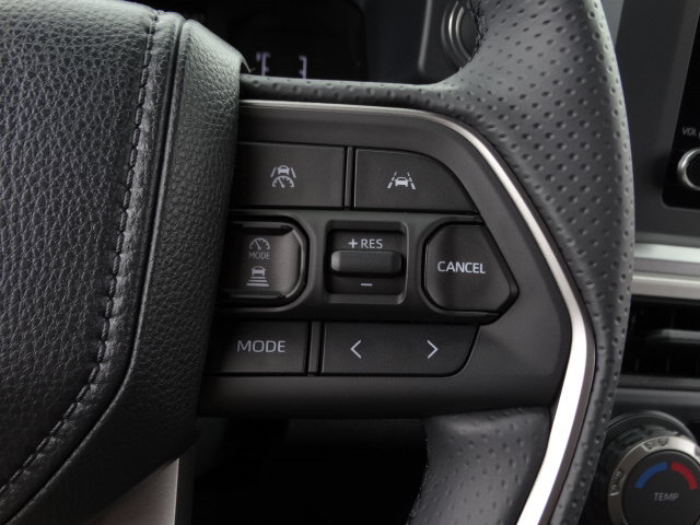 New 2026 Toyota 4Runner SR5 AWD/4WD image 27