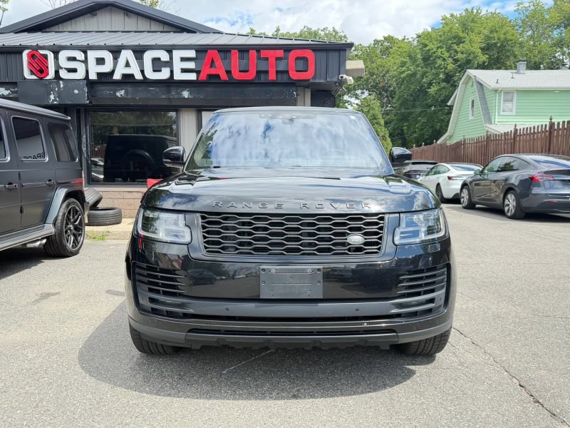 Used 2018 Land Rover Range Rover Supercharged AWD/4WD image 2