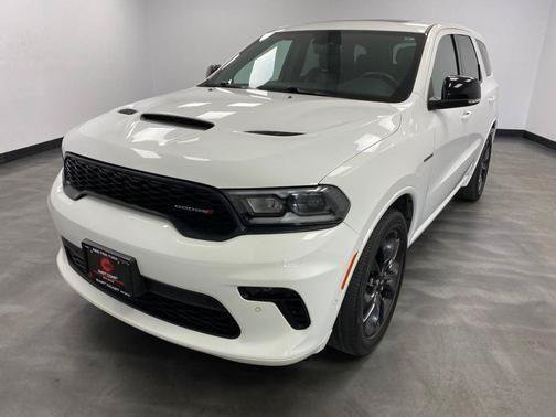 Used 2022 Dodge Durango R/T w/ Blacktop Package AWD/4WD image 2