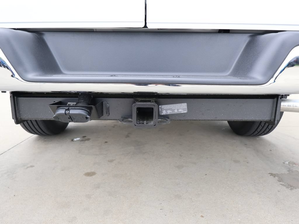 New 2026 Chevrolet Express 2500 w/ Enhanced Convenience Package RWD image 22