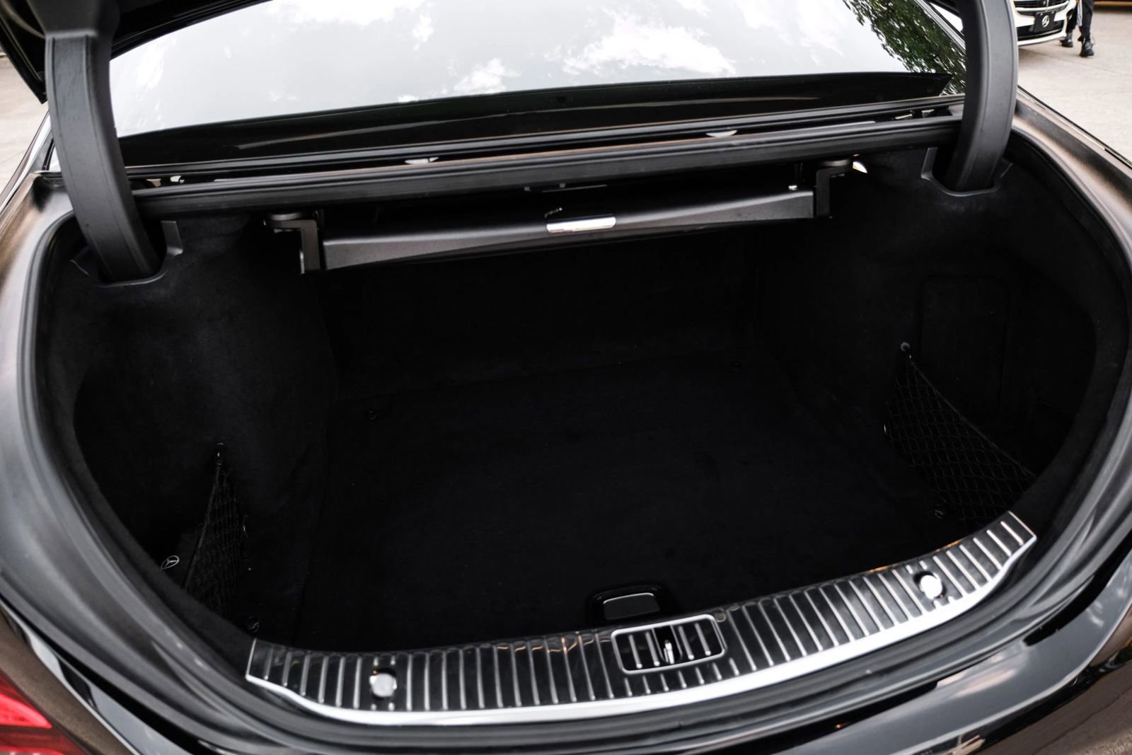 Used 2019 Mercedes-Benz S 63 AMG S 4MATIC Sedan image 43