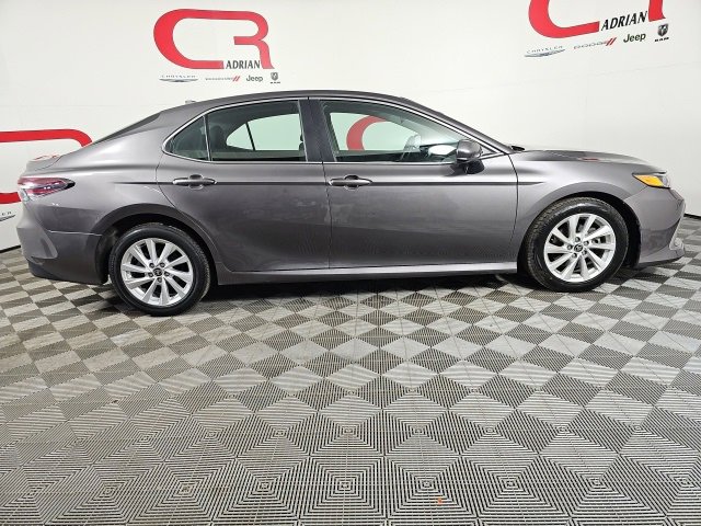 Used 2023 Toyota Camry LE image 8