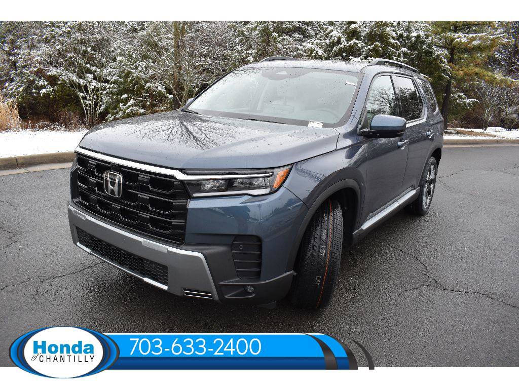 New 2026 Honda Pilot Touring image 3