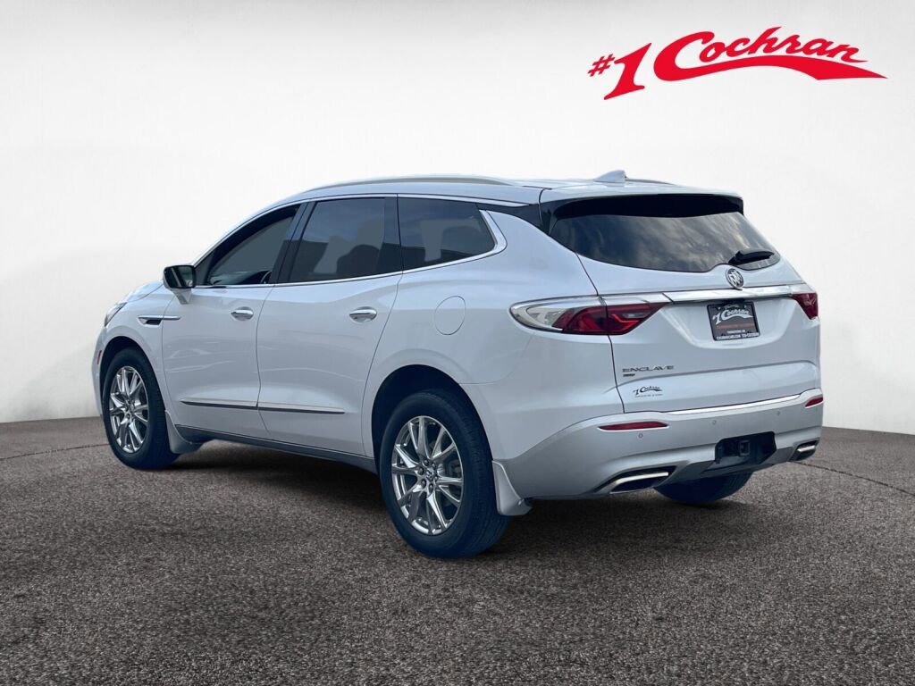 Used 2023 Buick Enclave Premium AWD/4WD image 24