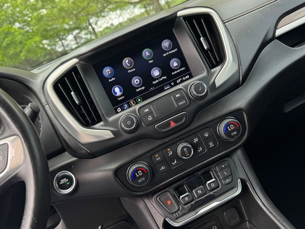 Used 2020 GMC Terrain SLE w/ Driver Convenience Package FWD image 16