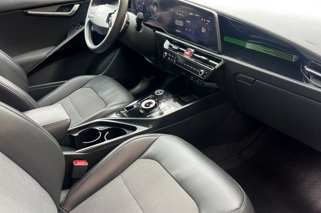 Used 2024 Kia Niro Wind FWD image 20