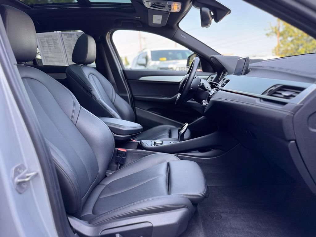 Used 2020 BMW X2 xDrive28i w/ Convenience Package AWD/4WD image 29