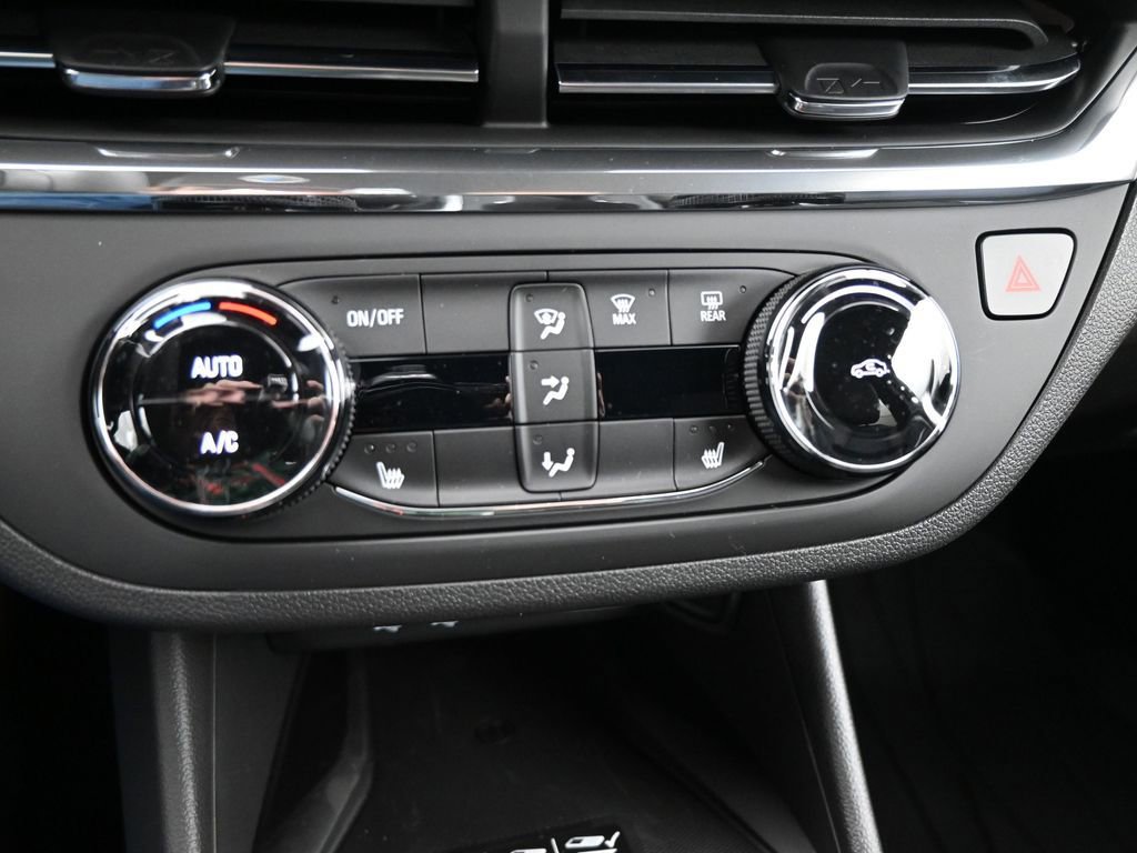 New 2026 Buick Envista Preferred w/ Convenience I Package FWD image 17
