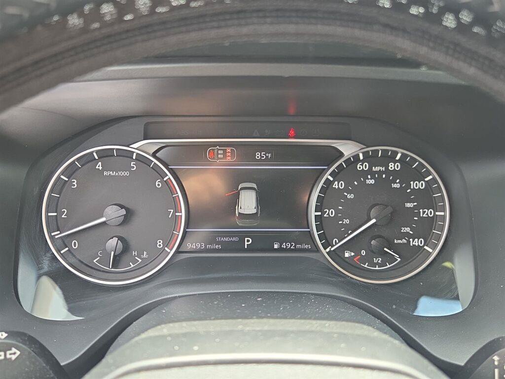 Used 2026 Nissan Rogue SV FWD image 17