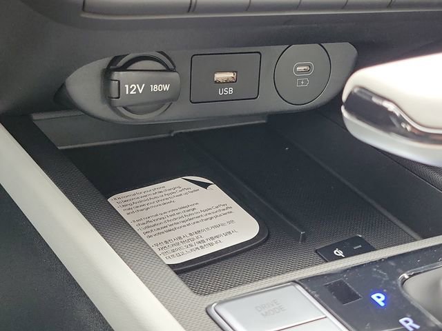 Used 2026 Hyundai Elantra Limited image 12