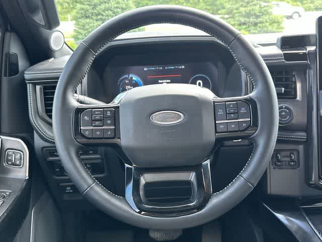 Used 2023 Ford F150 Lightning Platinum AWD/4WD image 8