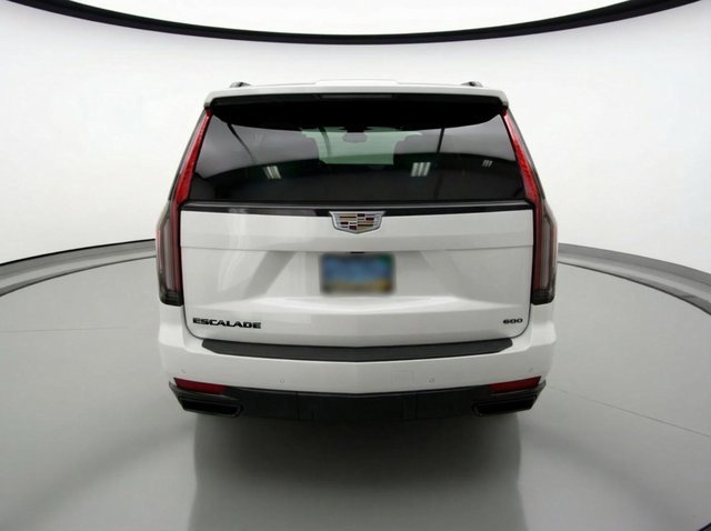 Used 2021 Cadillac Escalade Sport w/ Driver Assist Tech Package image 4