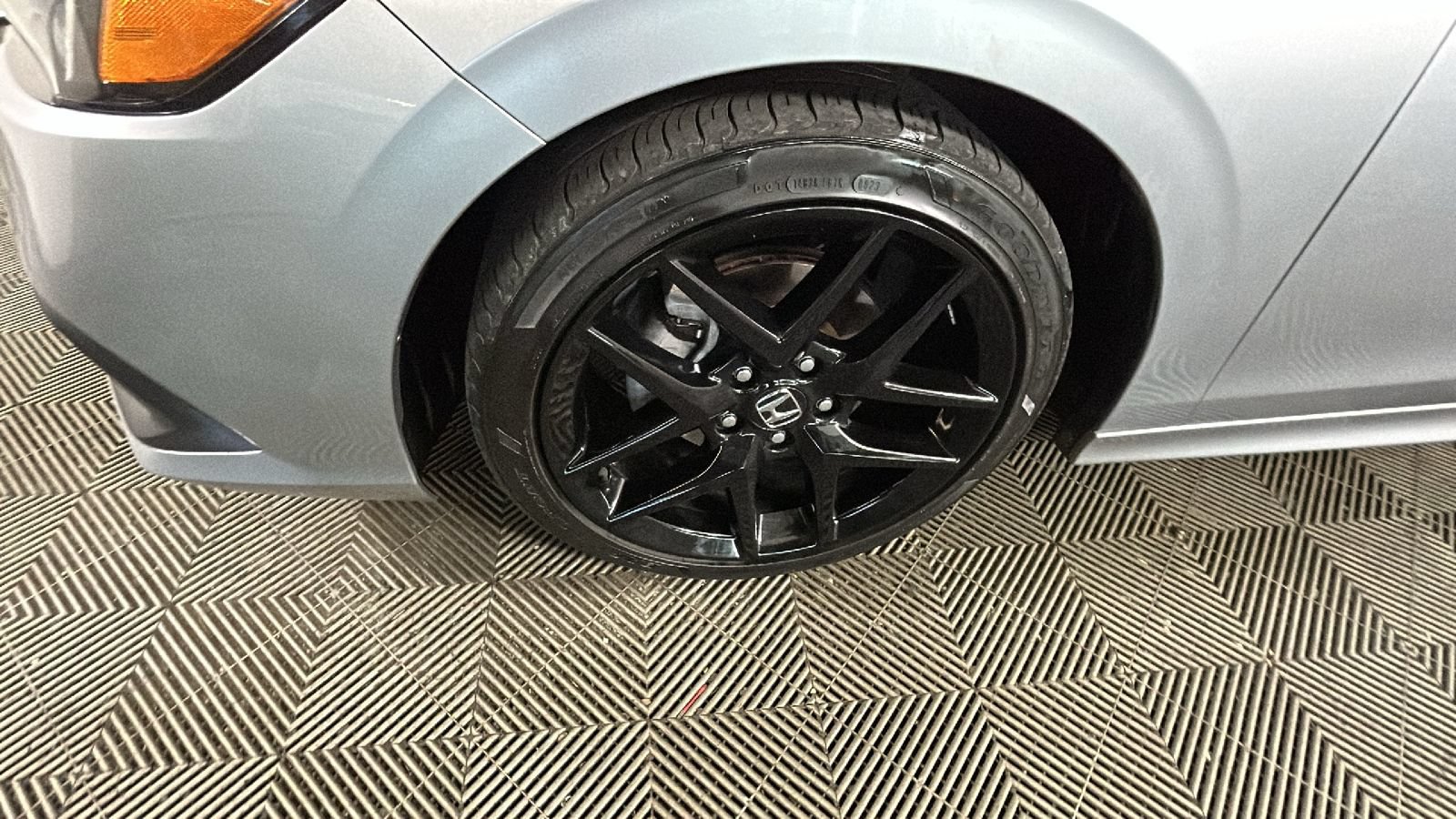 Used 2023 Honda Civic Sport image 9