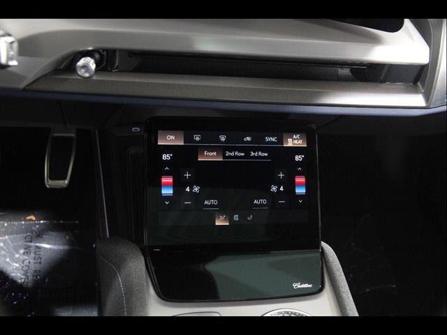 New 2026 Cadillac Vistiq Premium Luxury AWD/4WD image 14