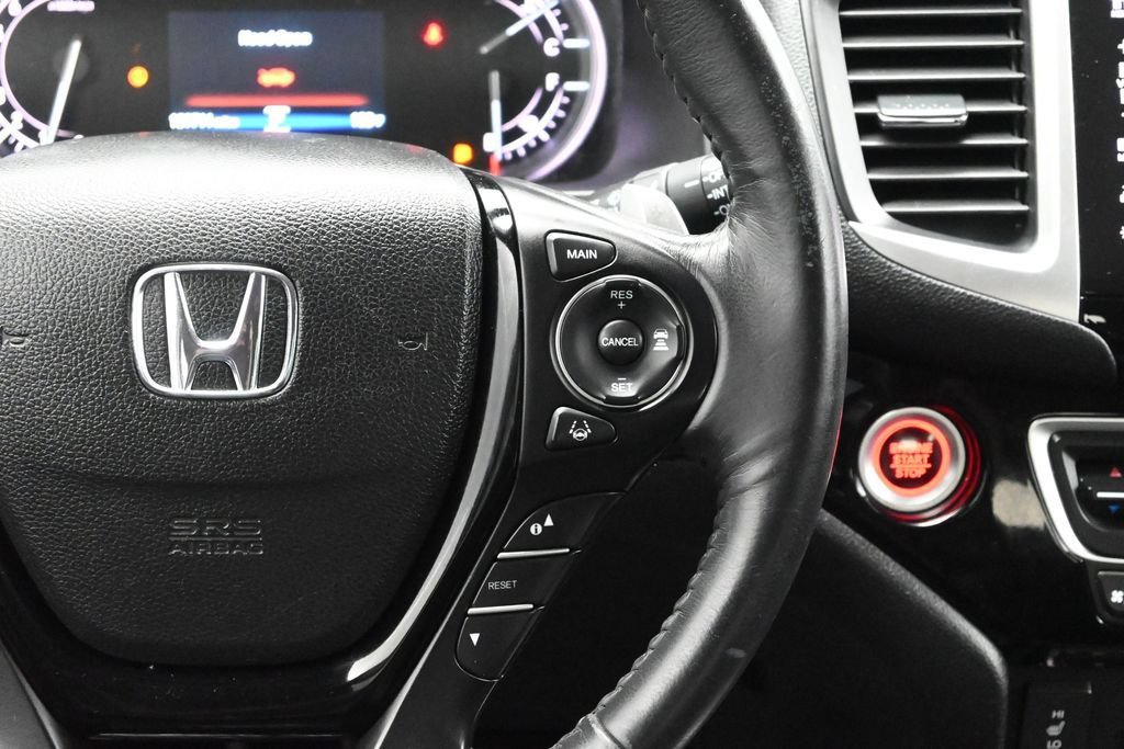 Used 2017 Honda Pilot Touring image 34