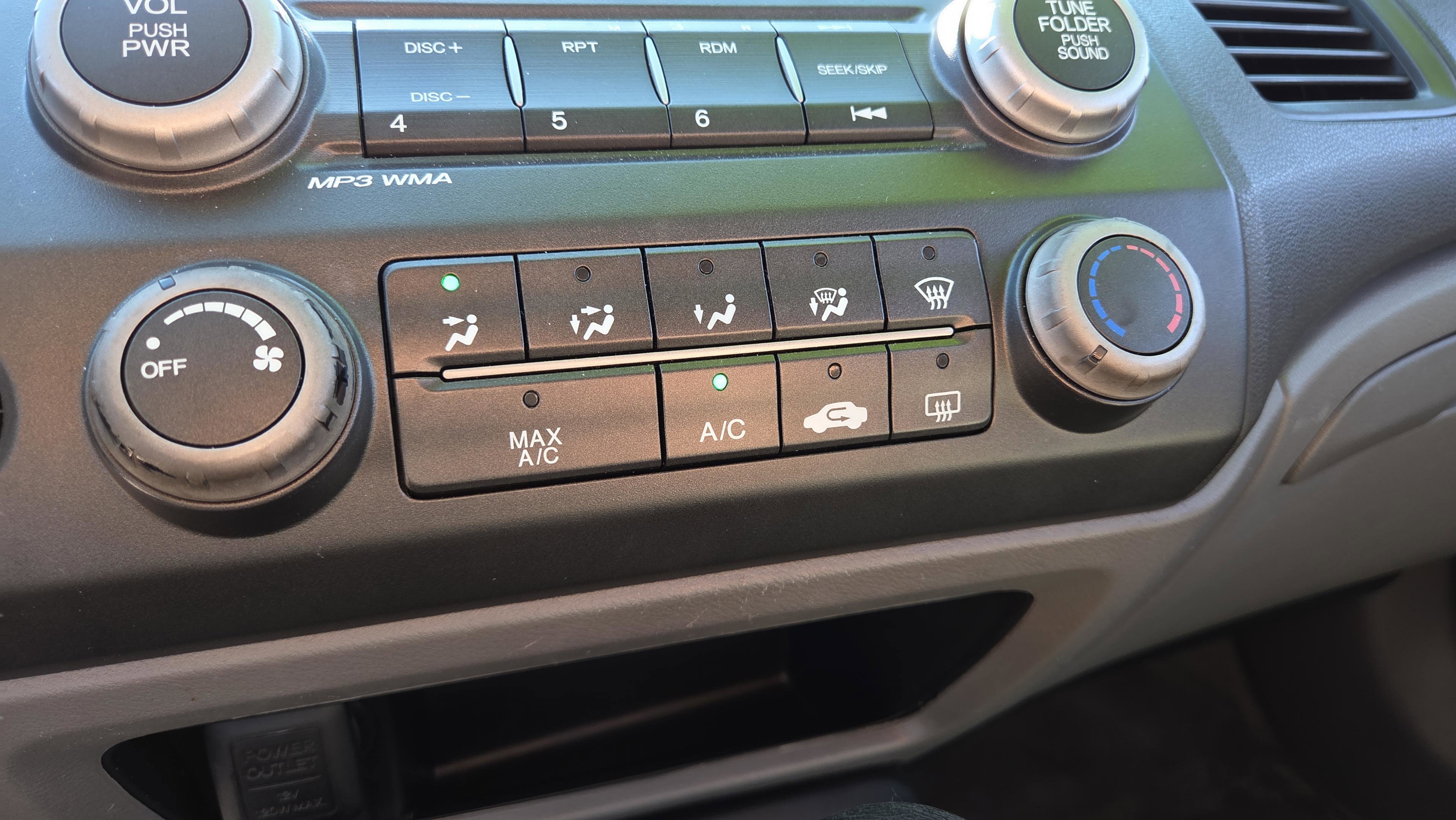 Used 2011 Honda Civic LX image 30