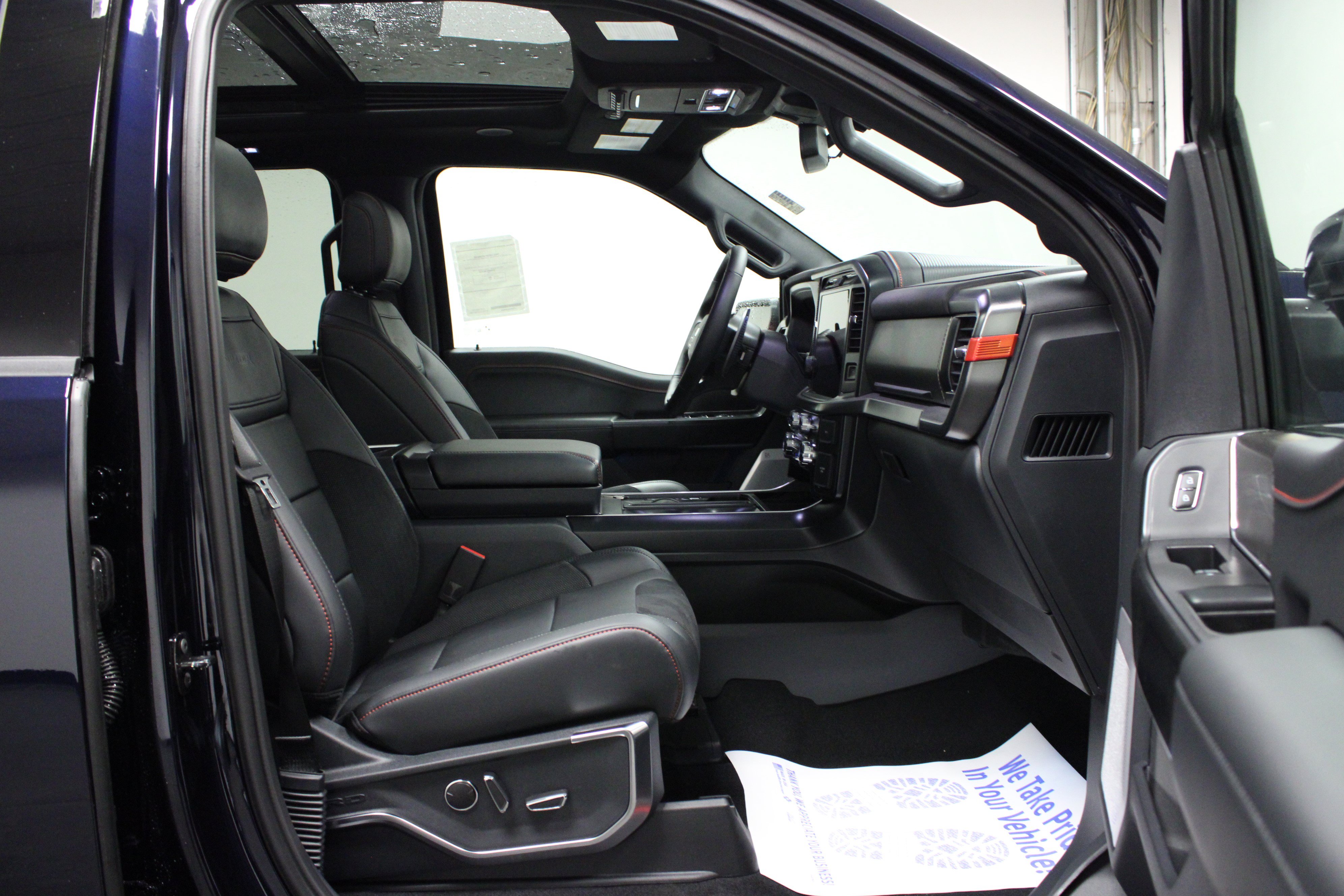 Used 2025 Ford F150 Raptor AWD/4WD image 16