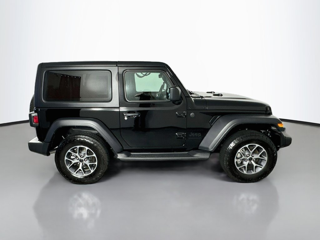 Used 2024 Jeep Wrangler Sport AWD/4WD image 8