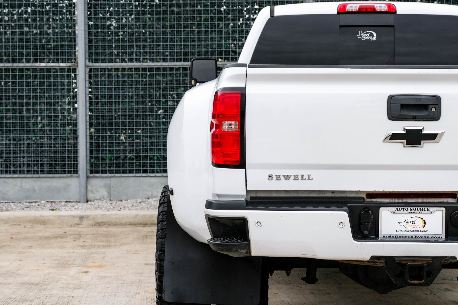 Used 2019 Chevrolet Silverado 3500 LTZ w/ Duramax Plus Package image 42