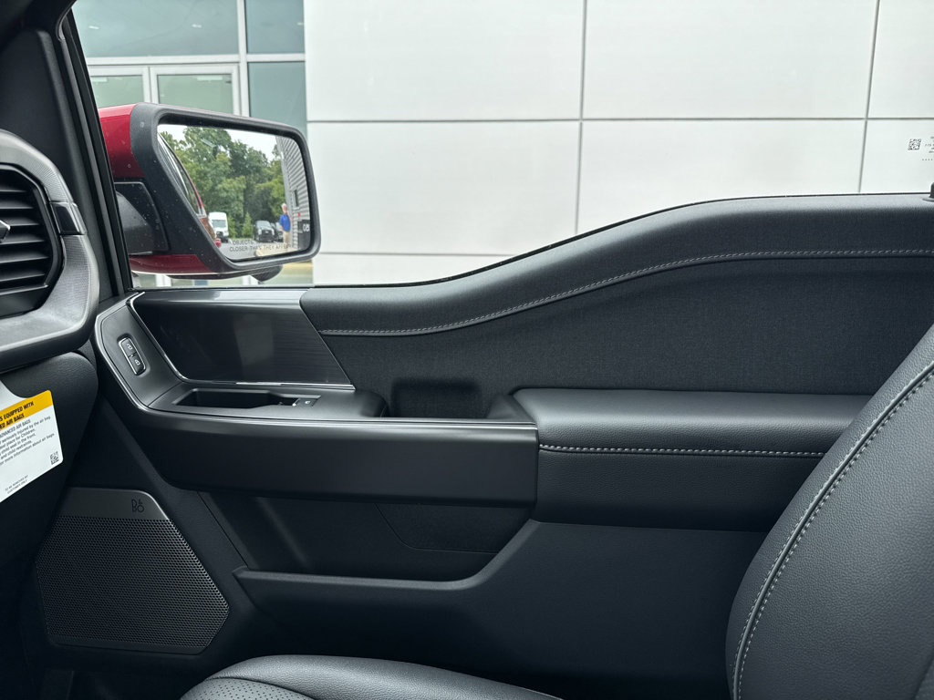 New 2025 Ford F150 Lariat w/ Equipment Group 501A Mid image 33