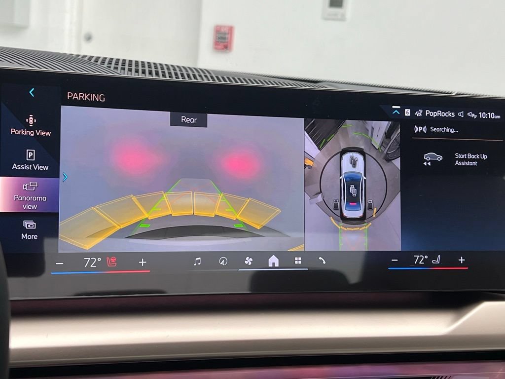 Used 2026 BMW i5 eDrive40 w/ Premium Package RWD image 14