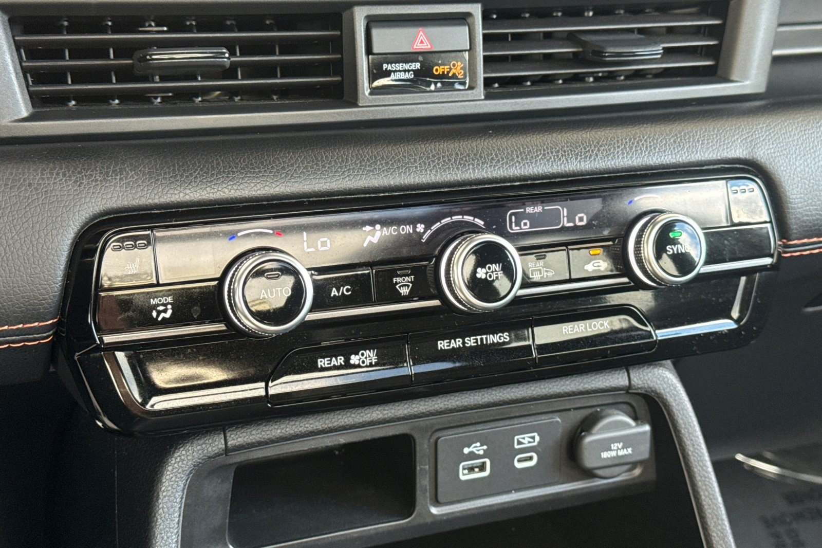 Certified 2025 Honda Pilot TrailSport image 19