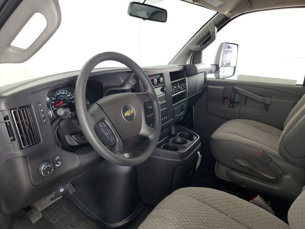 New 2025 Chevrolet Express 3500 w/ Power Convenience Package RWD image 21