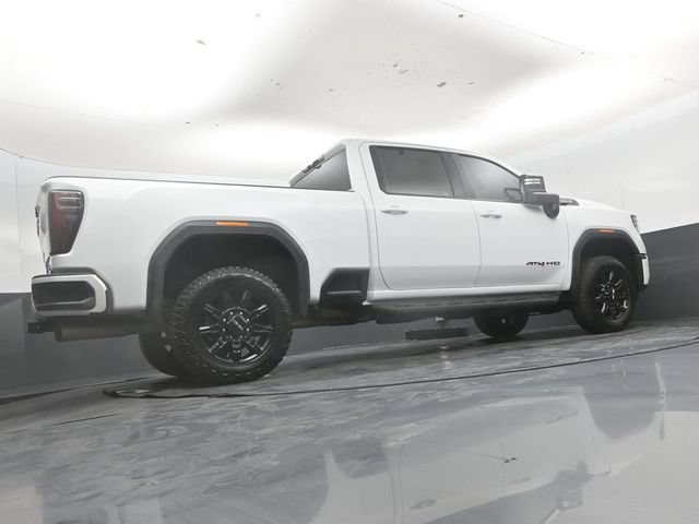 Used 2025 GMC Sierra 2500 AT4 AWD/4WD image 40