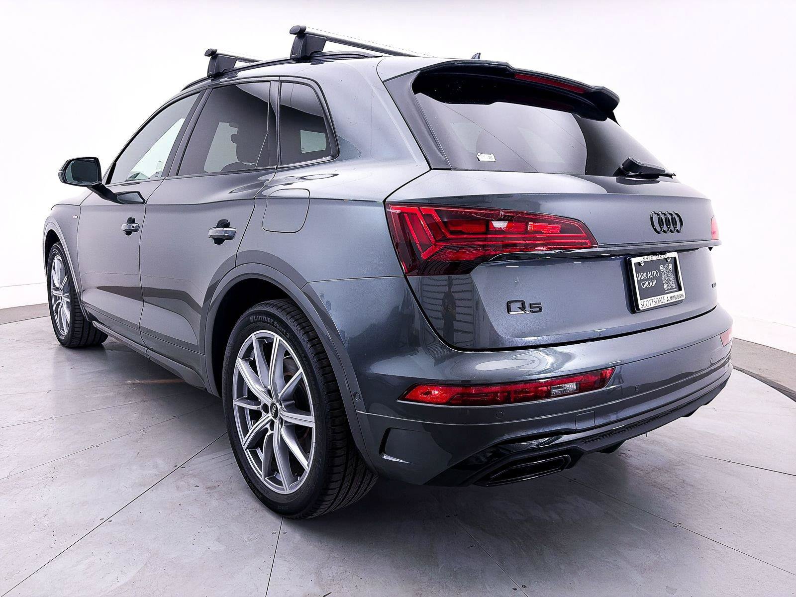 Used 2023 Audi Q5 e Prestige w/ Prestige Package AWD/4WD image 17