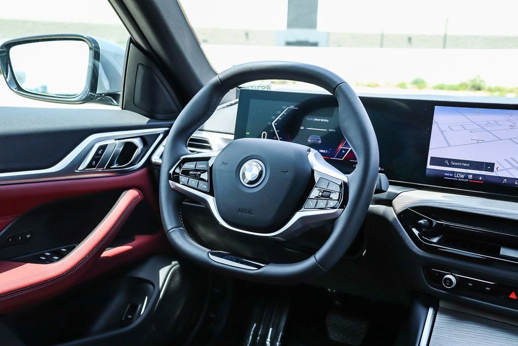 Certified 2025 BMW i4 eDrive40 RWD image 17