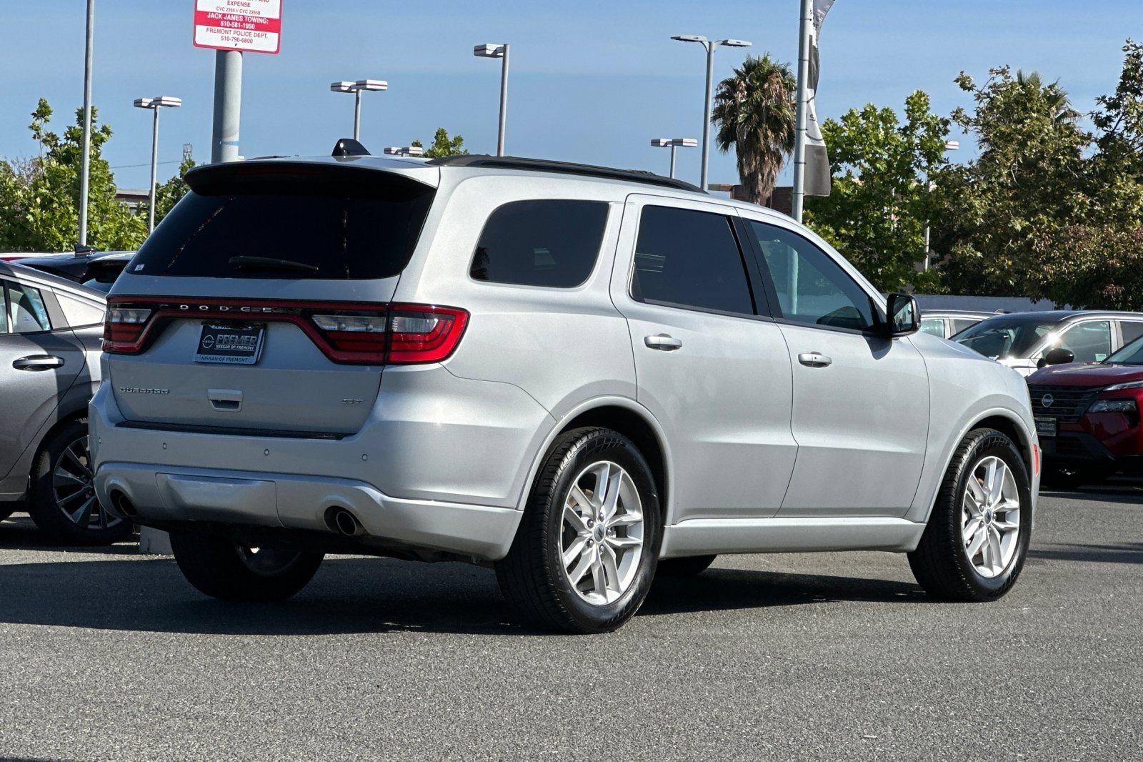 Used 2024 Dodge Durango GT RWD image 4
