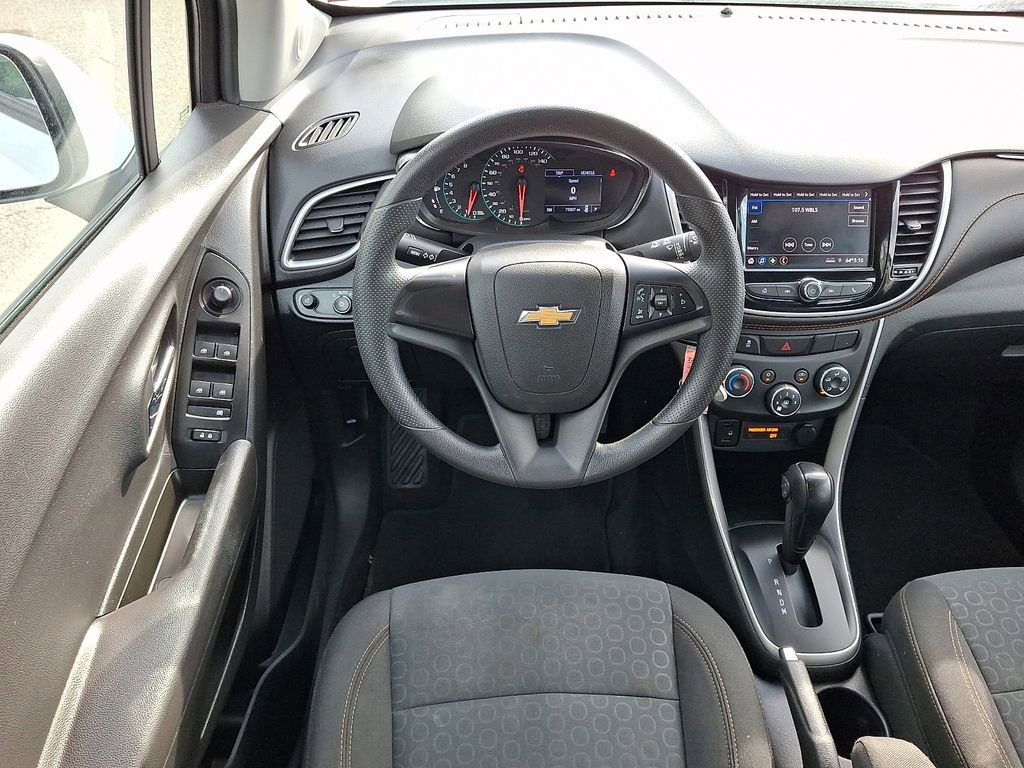 Certified 2020 Chevrolet Trax LS AWD/4WD image 11