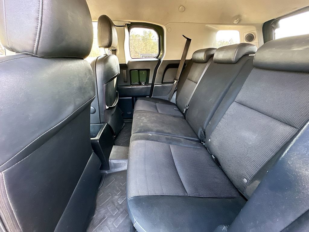Used 2010 Toyota FJ Cruiser 4WD image 4