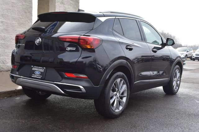 Used 2020 Buick Encore GX Essence w/ Experience Buick Package image 11