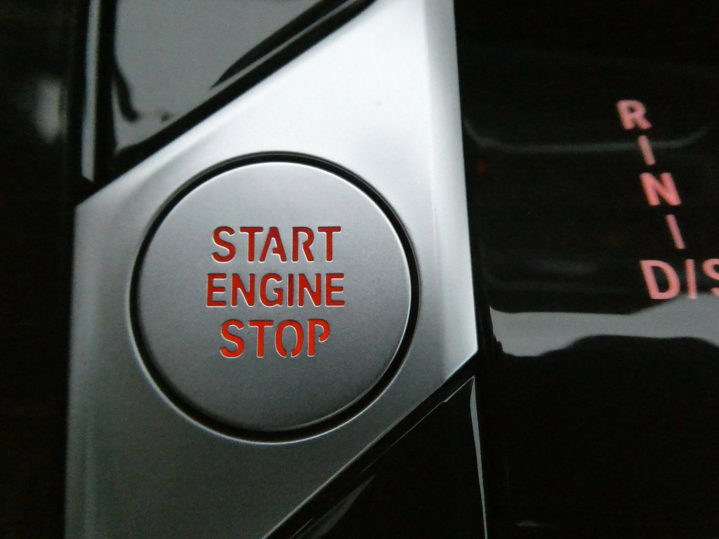 Used 2026 BMW X7 xDrive40i image 9