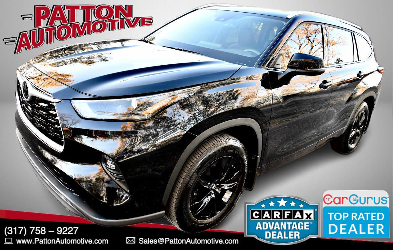 Used 2022 Toyota Highlander XLE AWD/4WD image 1