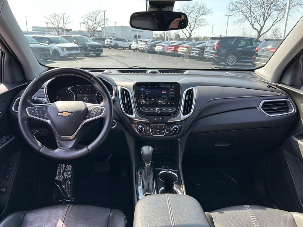 Used 2022 Chevrolet Equinox Premier FWD image 9