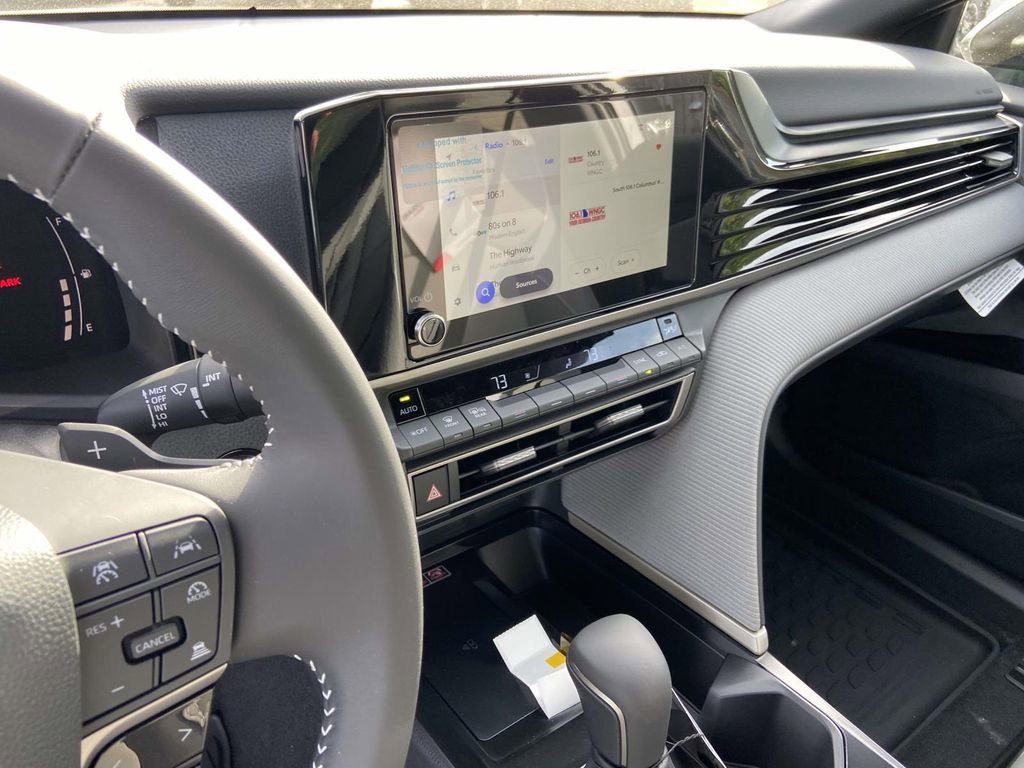 New 2026 Toyota Camry SE image 23