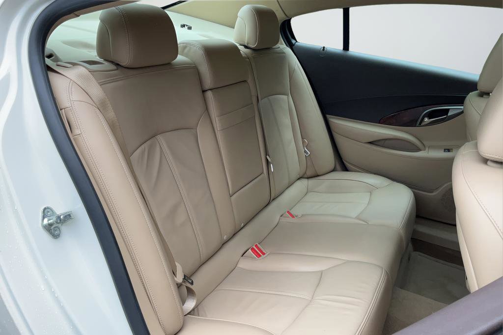 Used 2011 Buick LaCrosse CXL FWD image 21