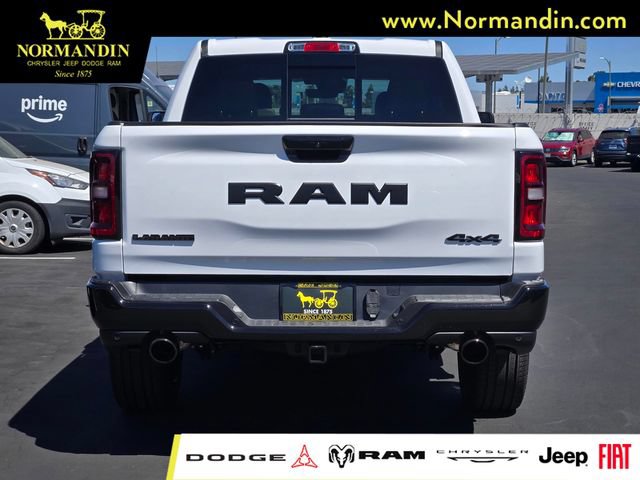 New 2026 RAM 1500 Laramie AWD/4WD image 4