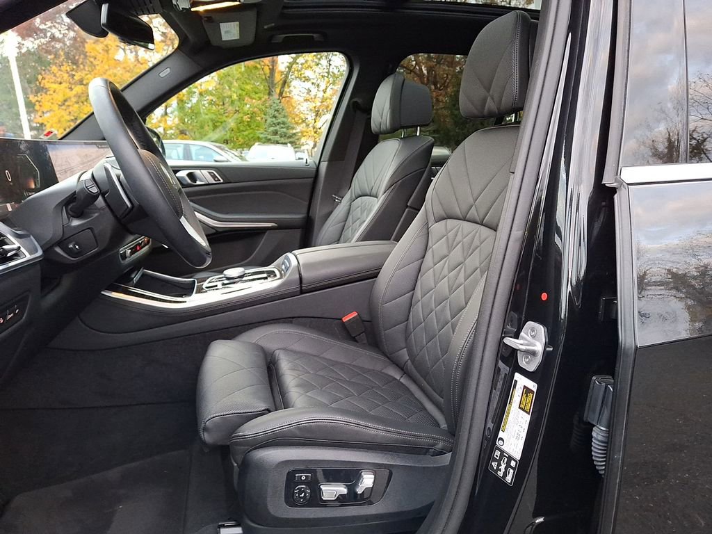 Certified 2024 BMW X5 xDrive40i image 10