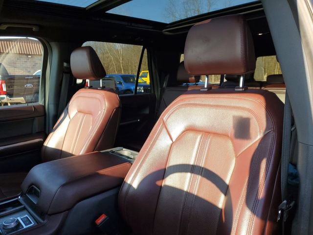 Used 2023 Ford Expedition Max Limited image 19